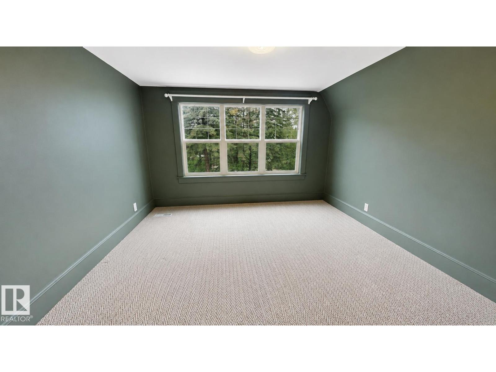 #121 22560 WYE RD - 10