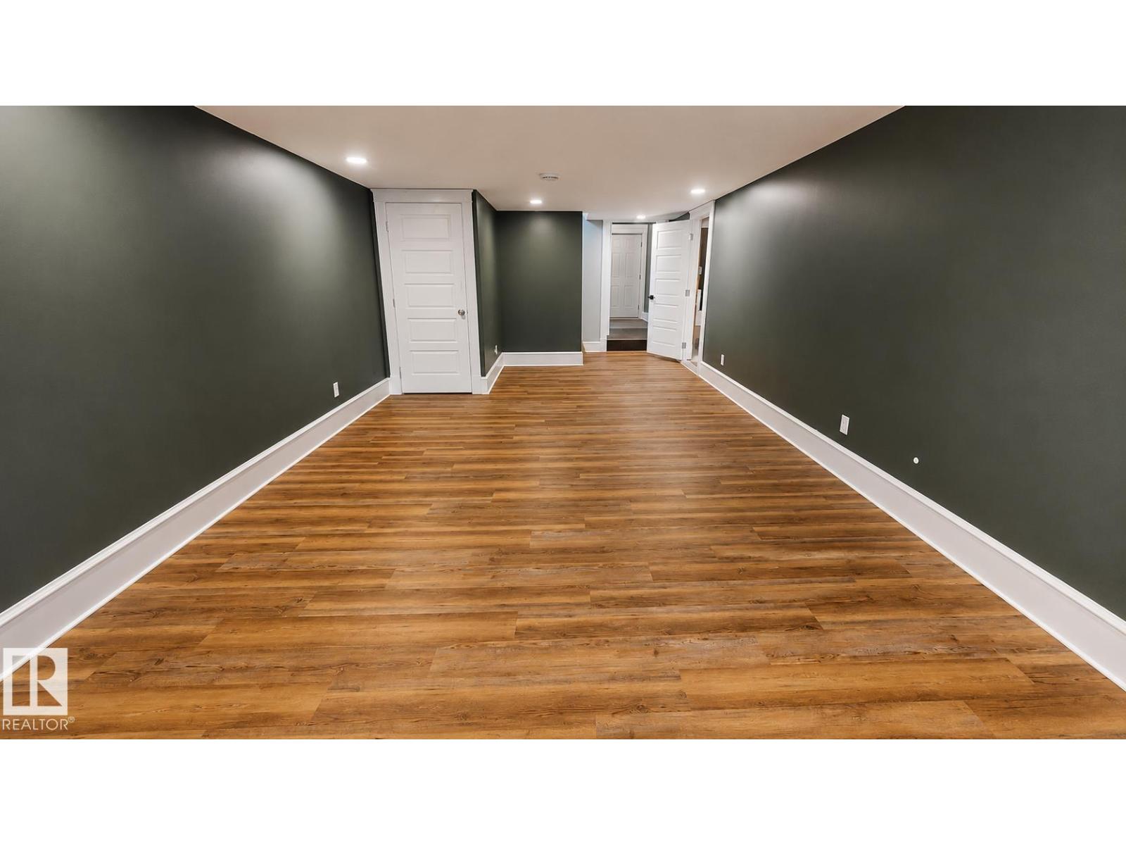 #121 22560 WYE RD - 20