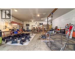 1415 Dyffryn Road, Lumby, BC V0E2G0 Photo 12