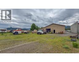 1415 Dyffryn Road, Lumby, BC V0E2G0 Photo 46