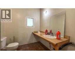 1415 Dyffryn Road, Lumby, BC V0E2G0 Photo 7