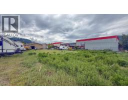 1415 Dyffryn Road, Lumby, BC V0E2G0 Photo 51