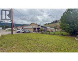 1415 Dyffryn Road, Lumby, BC V0E2G0 Photo 56