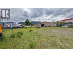 1415 Dyffryn Road, Lumby, BC V0E2G0 Photo 52