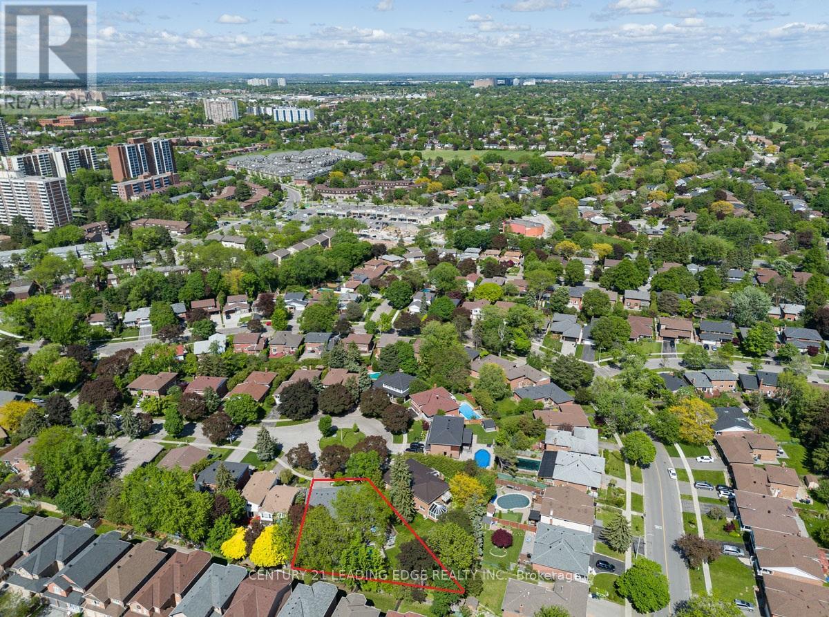 20 SOLWAY COURT - 19