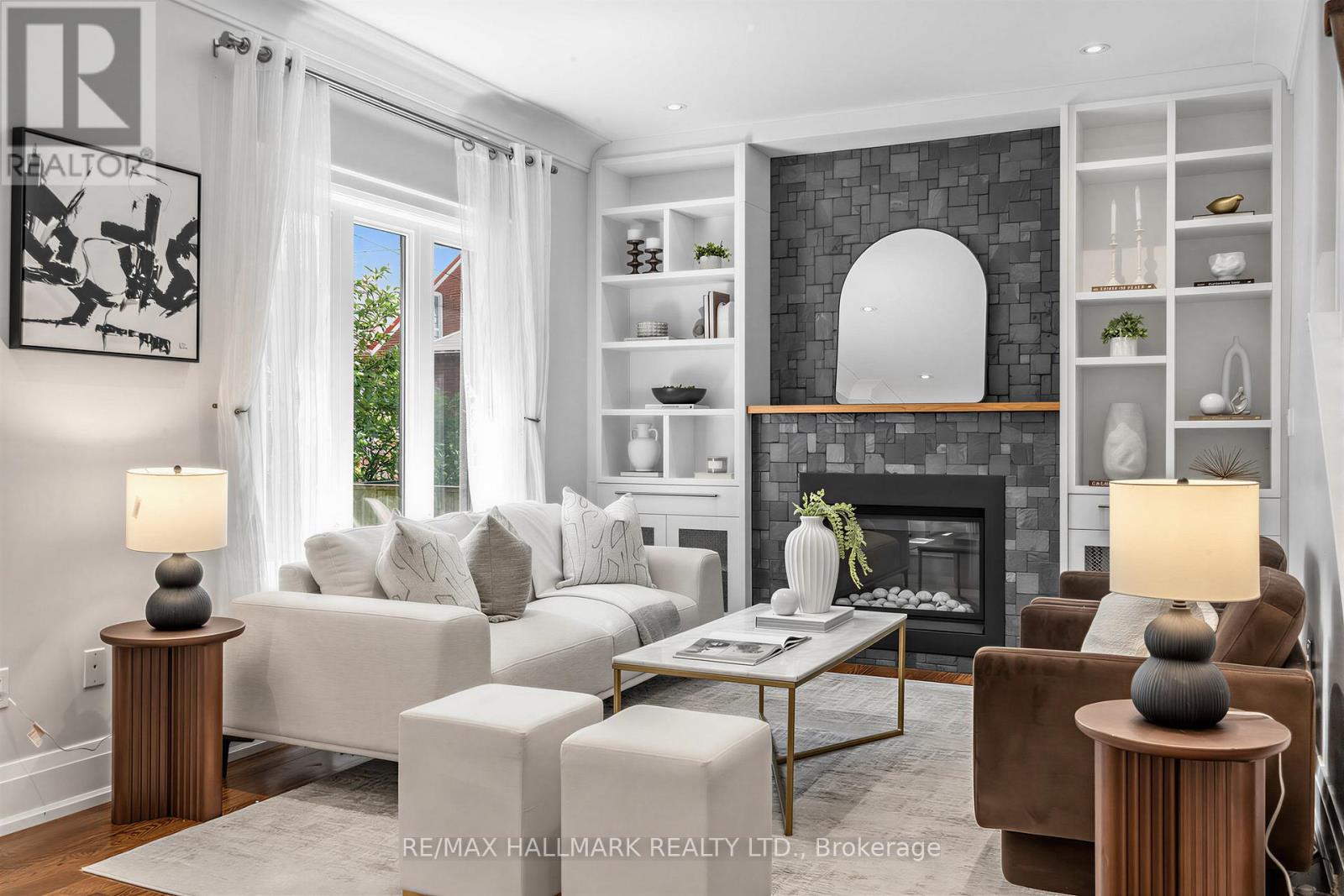 1 DUSTAN CRESCENT - 16