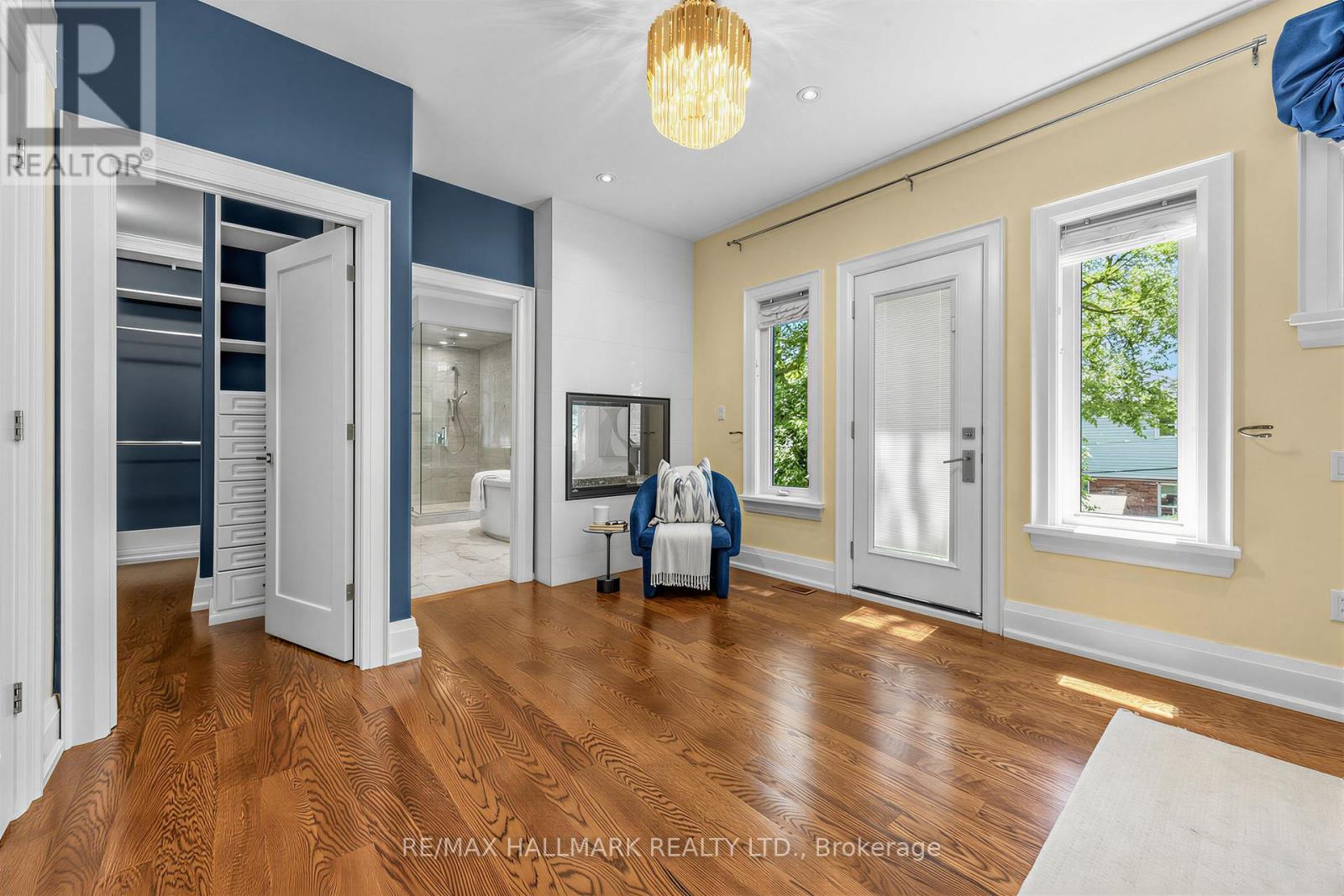 1 DUSTAN CRESCENT - 25