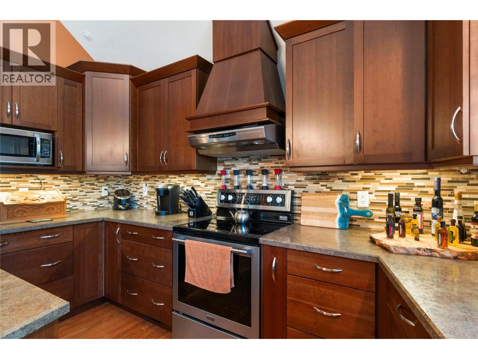 #25 2741 Rawson Road - 20