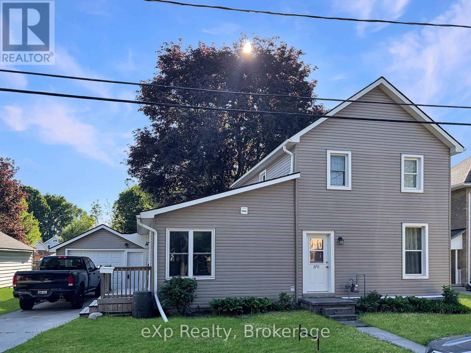 370 6TH AVENUE - 2