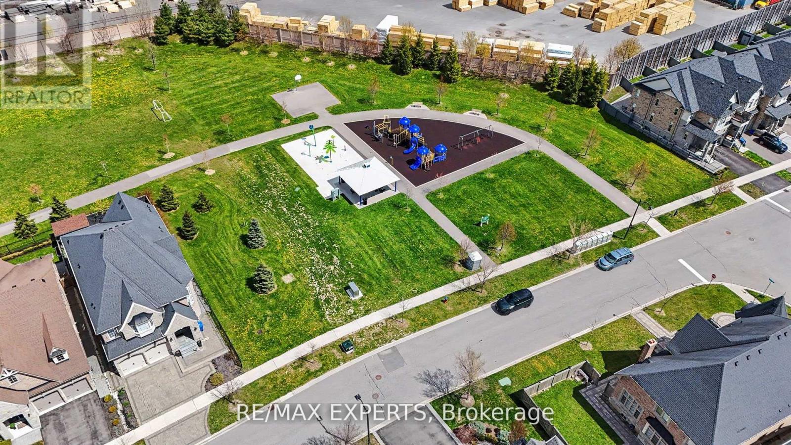 4 SIM HILL CRESCENT - 7