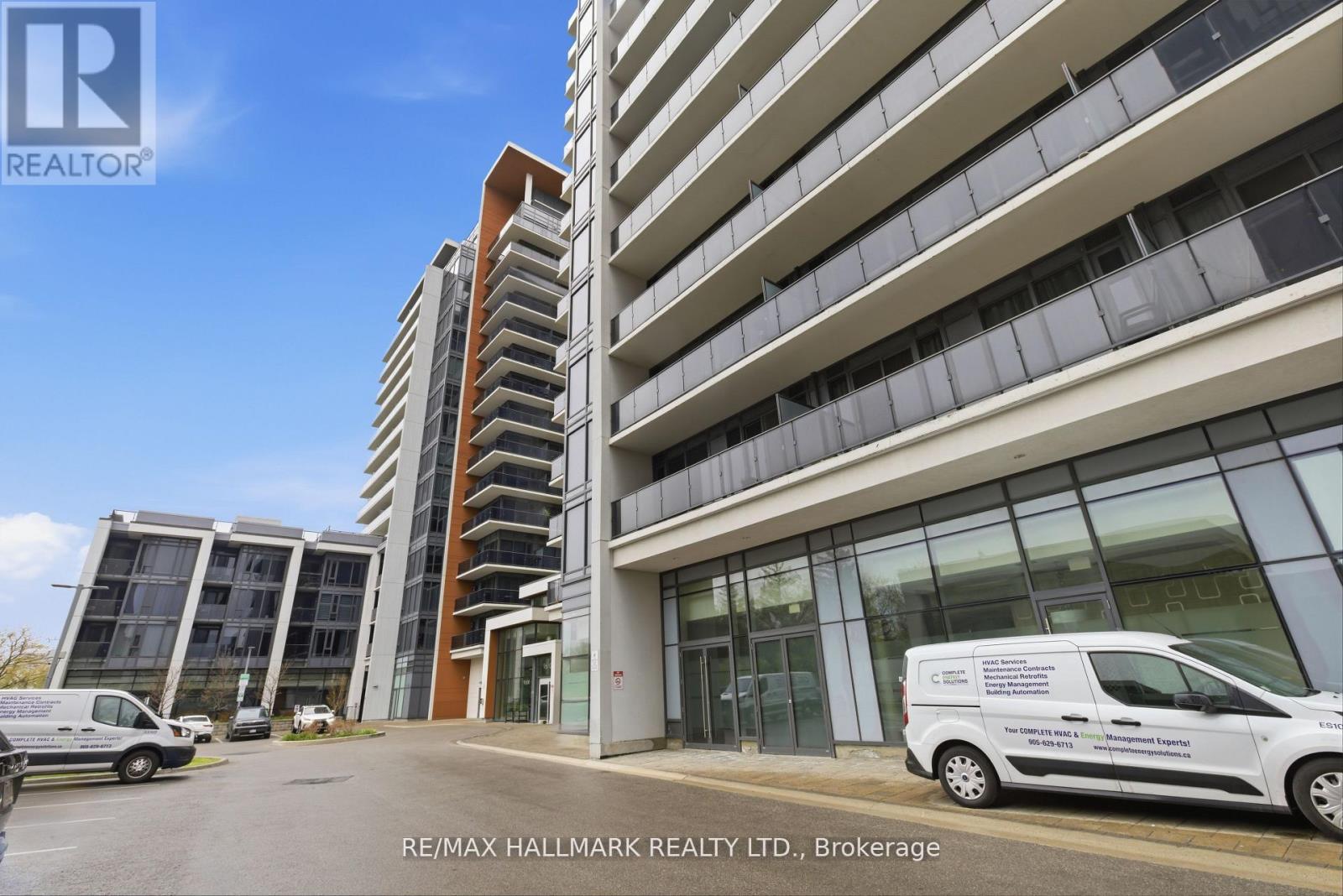 #1112A 9608 YONGE STREET - 27