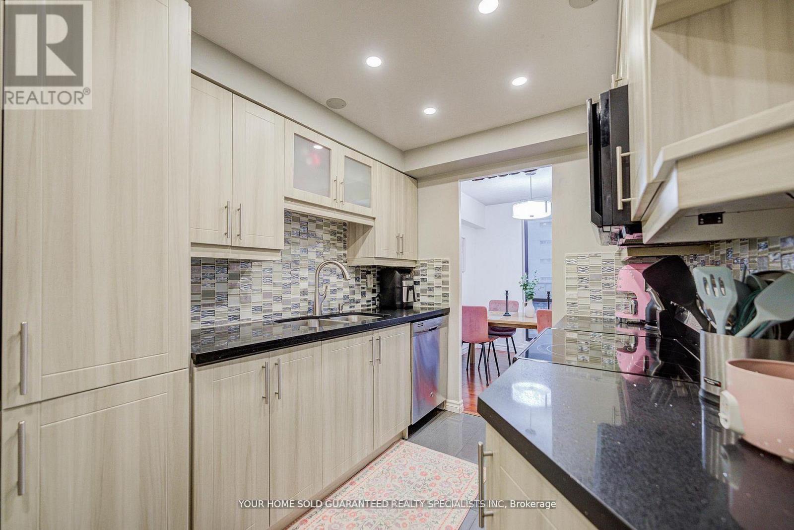 #602 2721 VICTORIA PARK AVENUE - 9