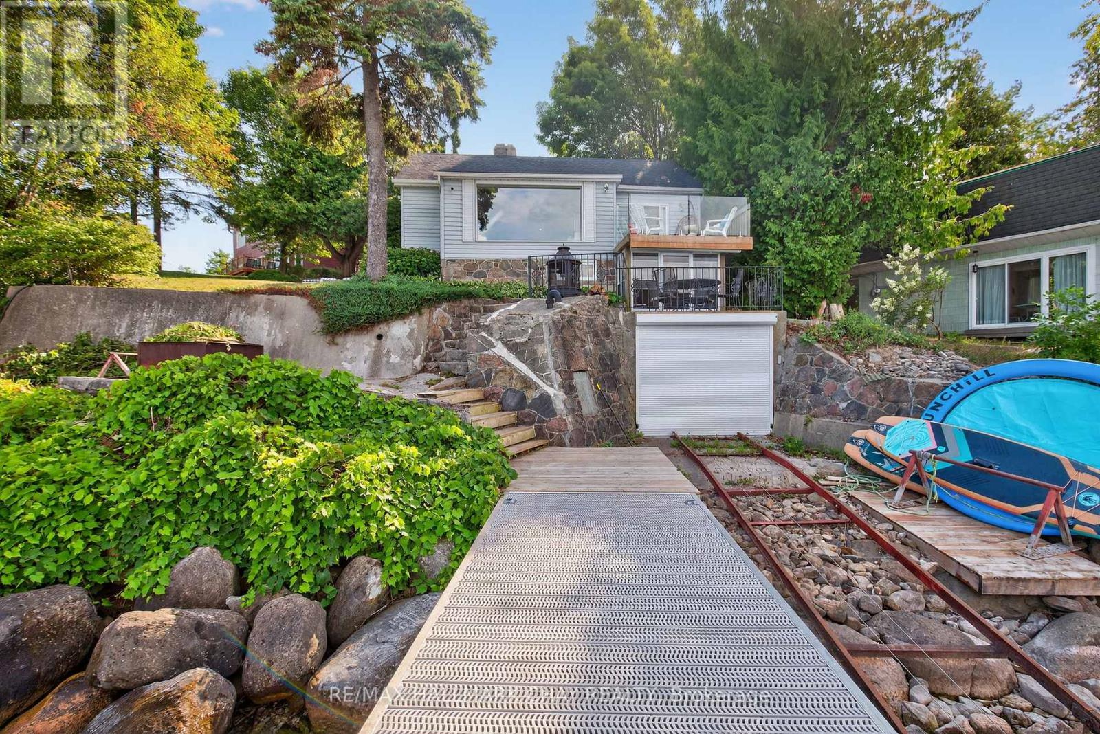 43 MOON POINT ROAD - 9