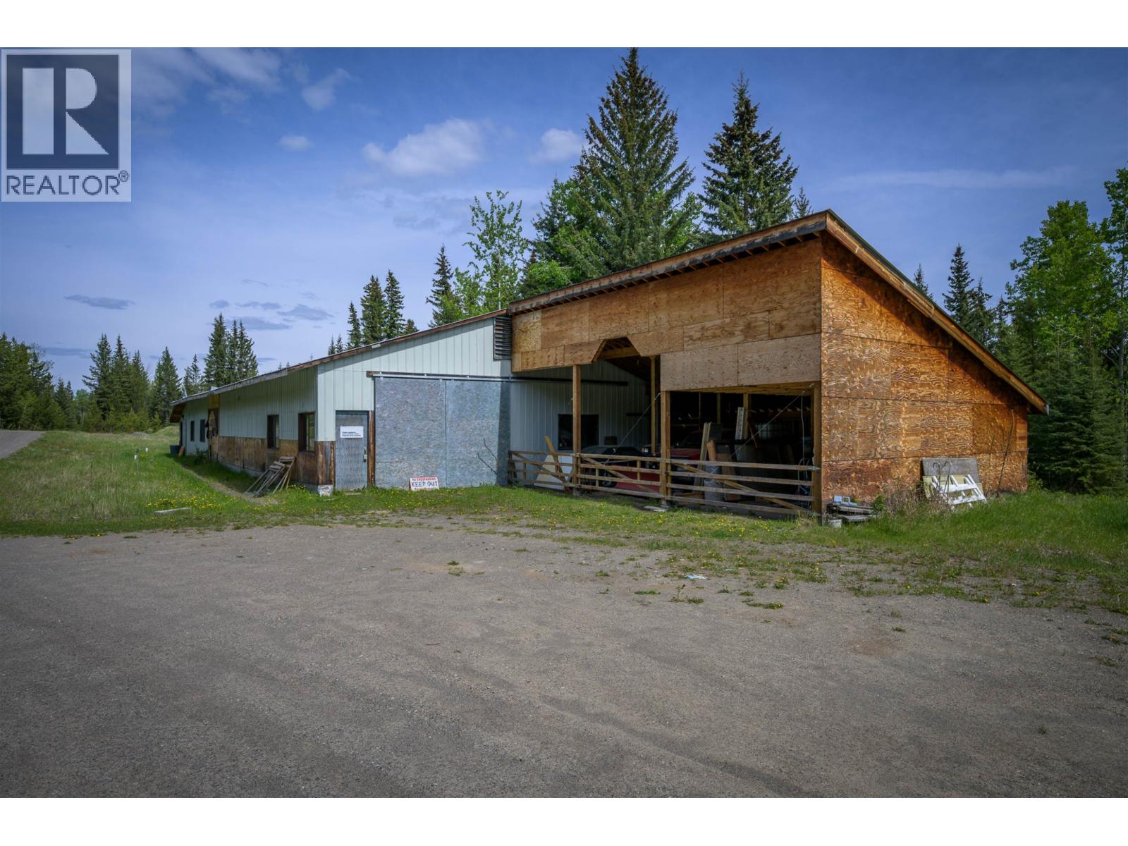#6330 & 6391 HOUSEMAN ROAD - 36