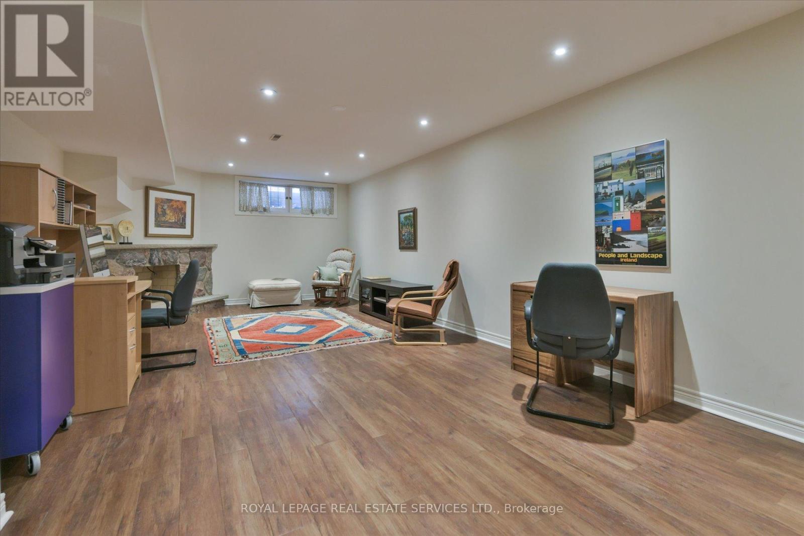 49 PETTIT DRIVE - 34