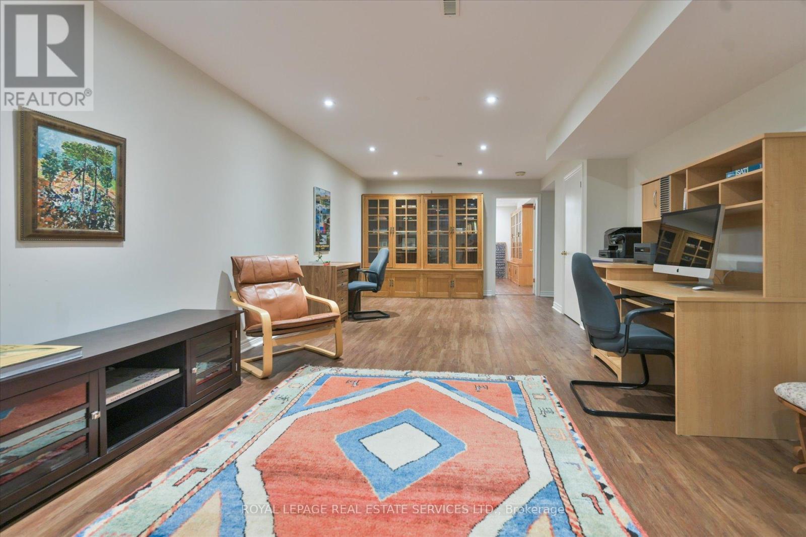 49 PETTIT DRIVE - 35
