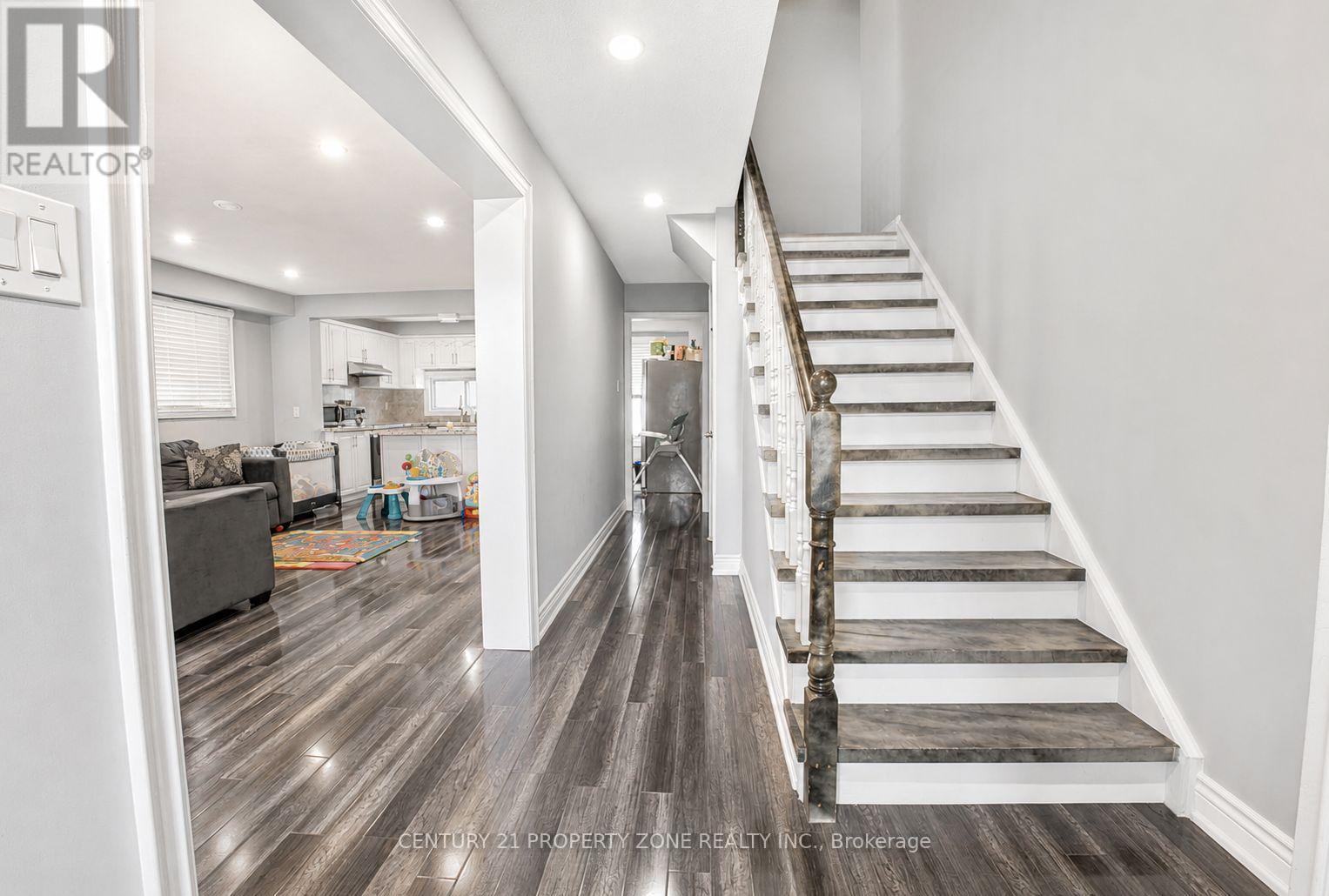 7652 ROSELLE CRESCENT - 17