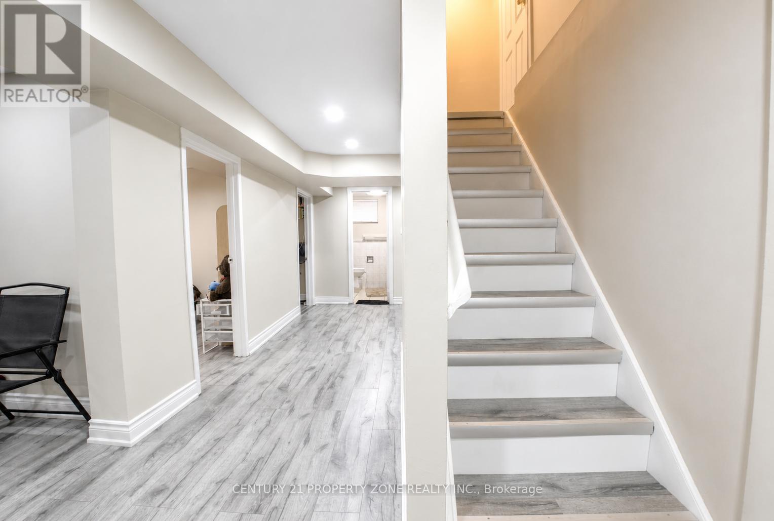 7652 ROSELLE CRESCENT - 18