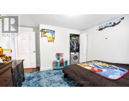 7652 Roselle Crescent, Mississauga, ON L4T3N2 Photo 12