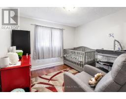 7652 Roselle Crescent, Mississauga, ON L4T3N2 Photo 13