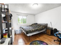 7652 Roselle Crescent, Mississauga, ON L4T3N2 Photo 14