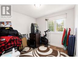 7652 Roselle Crescent, Mississauga, ON L4T3N2 Photo 15