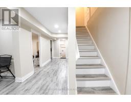 7652 Roselle Crescent, Mississauga, ON L4T3N2 Photo 18