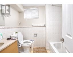 7652 Roselle Crescent, Mississauga, ON L4T3N2 Photo 25