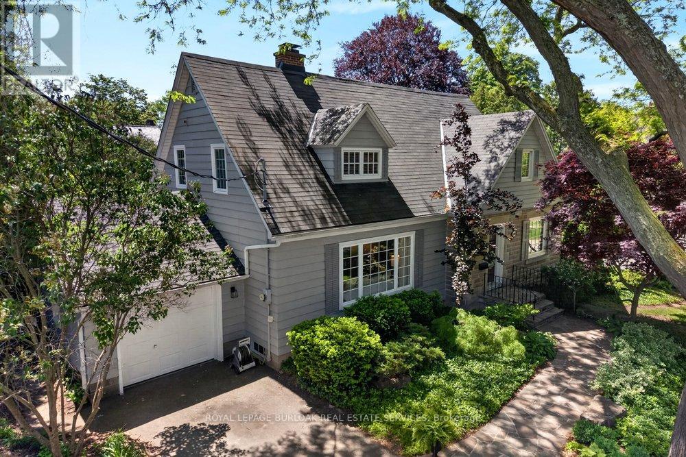 1398 BALDWIN STREET - 34