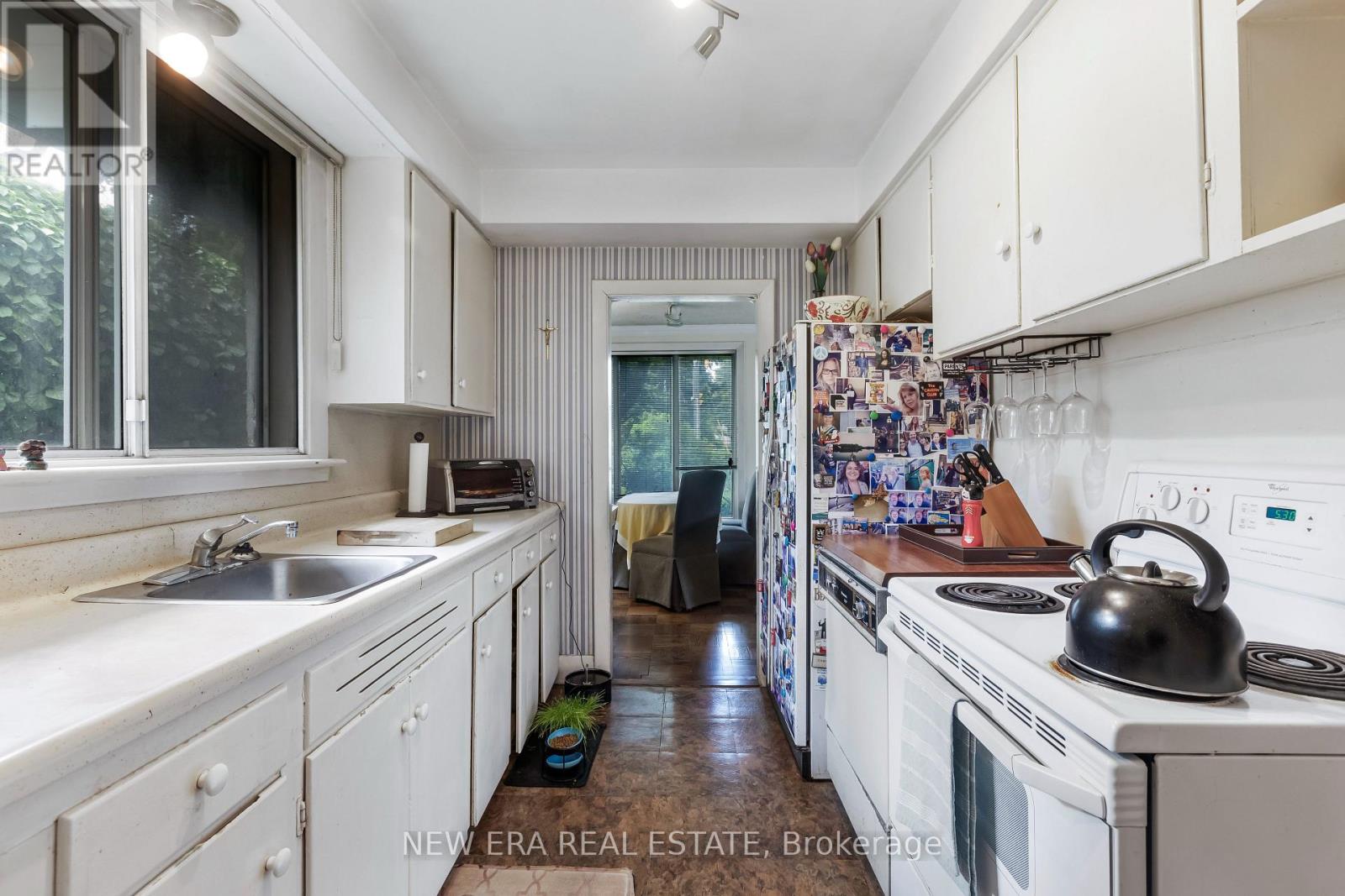 45 MATTICE AVENUE - 13