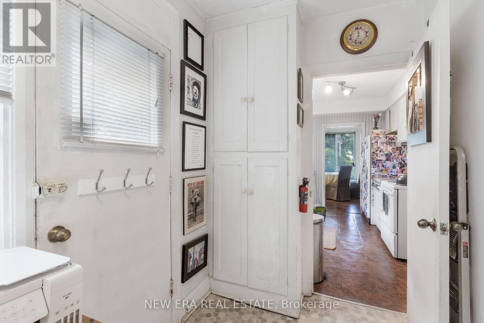 45 MATTICE AVENUE - 14