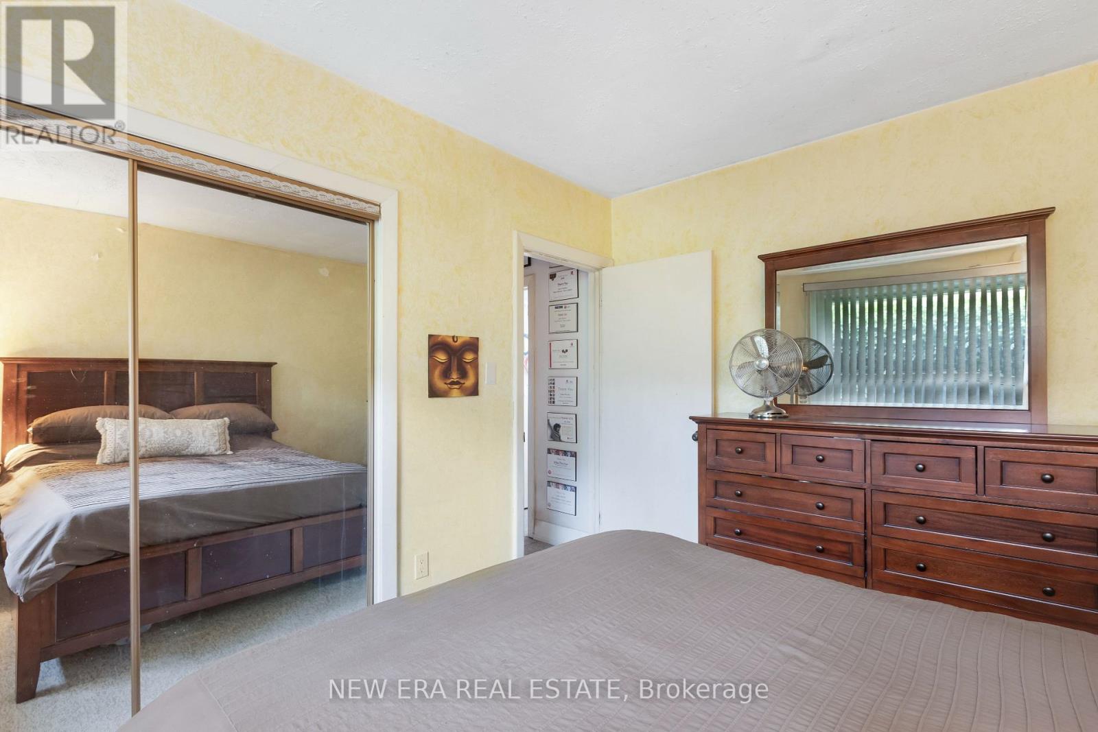 45 MATTICE AVENUE - 18