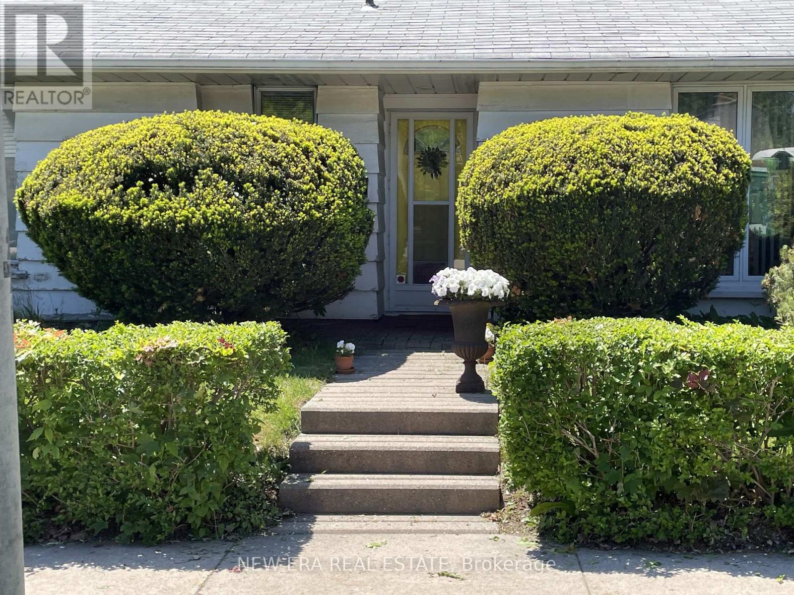 45 MATTICE AVENUE - 2