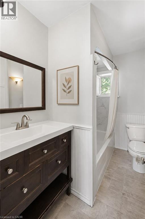149 YOUNG Street - Image 13