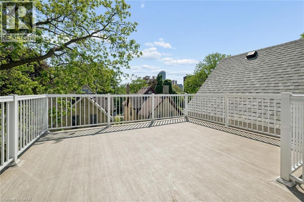 149 YOUNG Street - Image 42