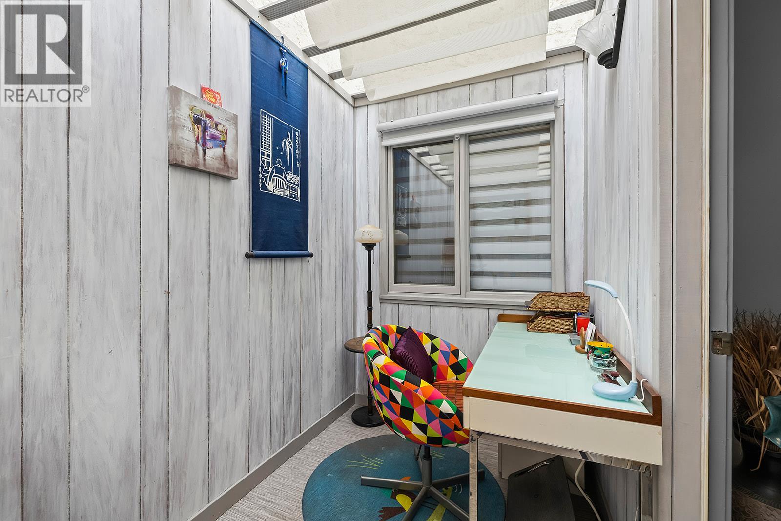 #6 363 Gerstmar Road - 24