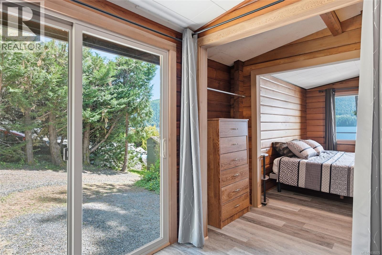 8856 Stirling Arm Dr - 17