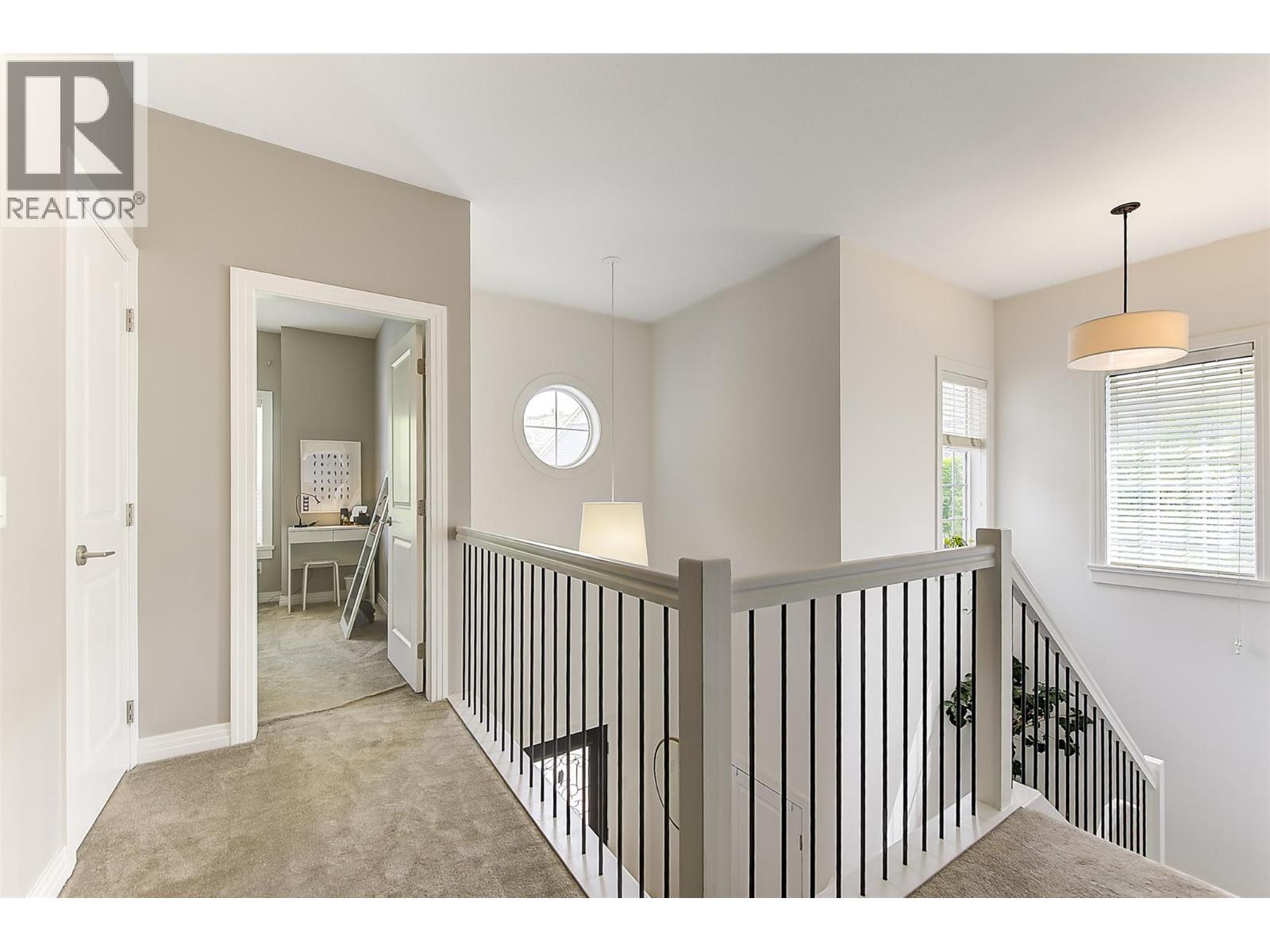 #19 328 Providence Avenue - 34