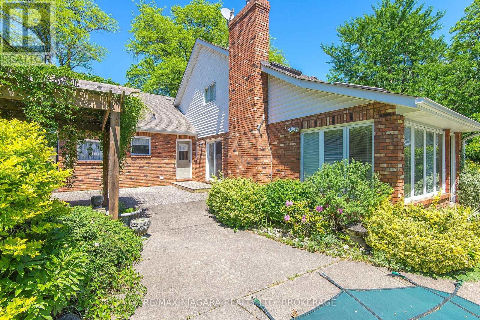 6254 GORE STREET - 36