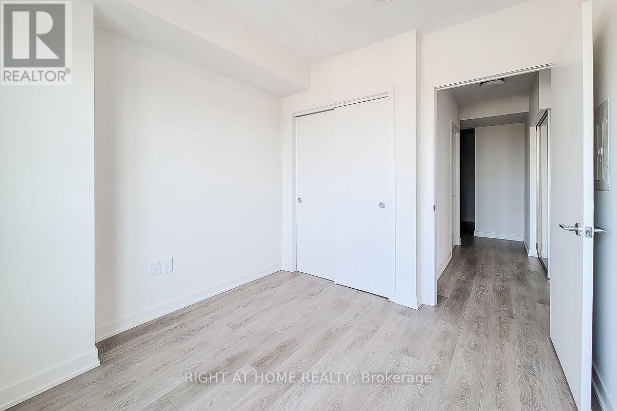 #817 212 KING WILLIAM STREET - 6