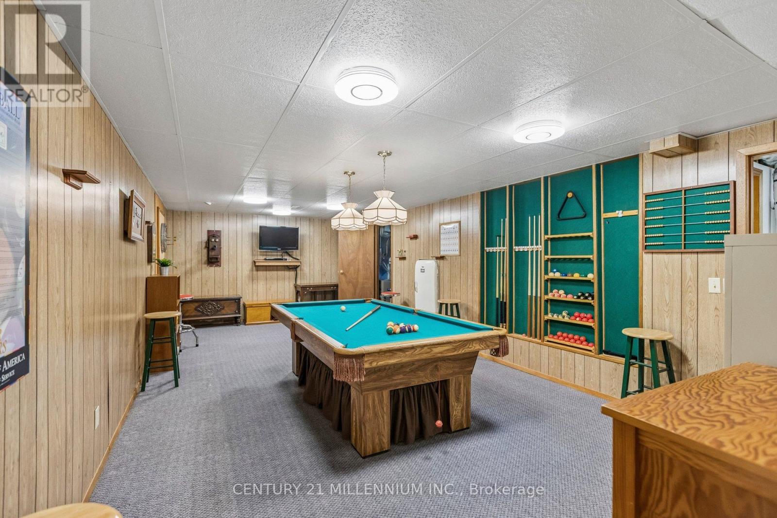 193280 AMARANTH EAST LUTHER TOWNLINE - 30