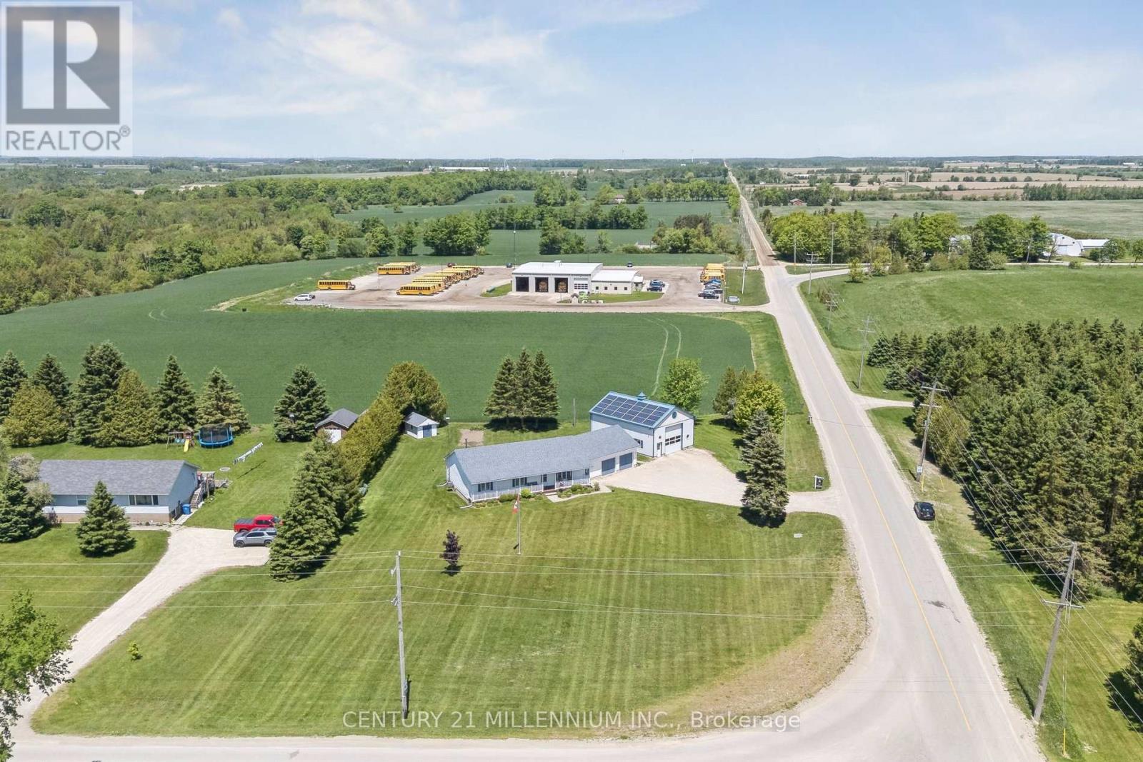 193280 AMARANTH EAST LUTHER TOWNLINE - 44