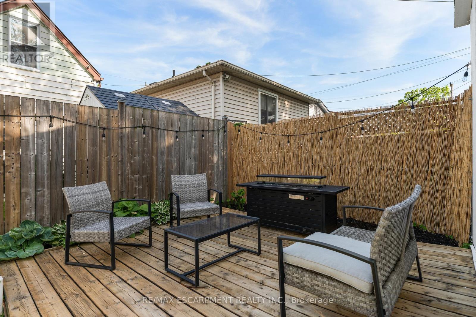 160 BRITANNIA AVENUE - 43