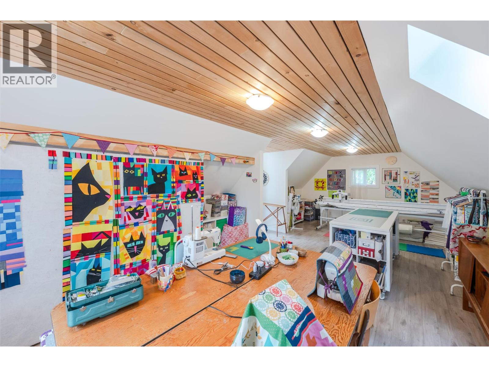 3070 Debeck Road - 81
