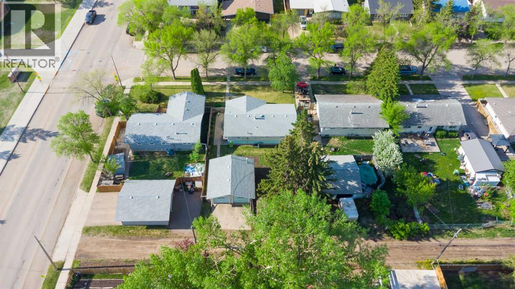 4704 37 Street - Image 3
