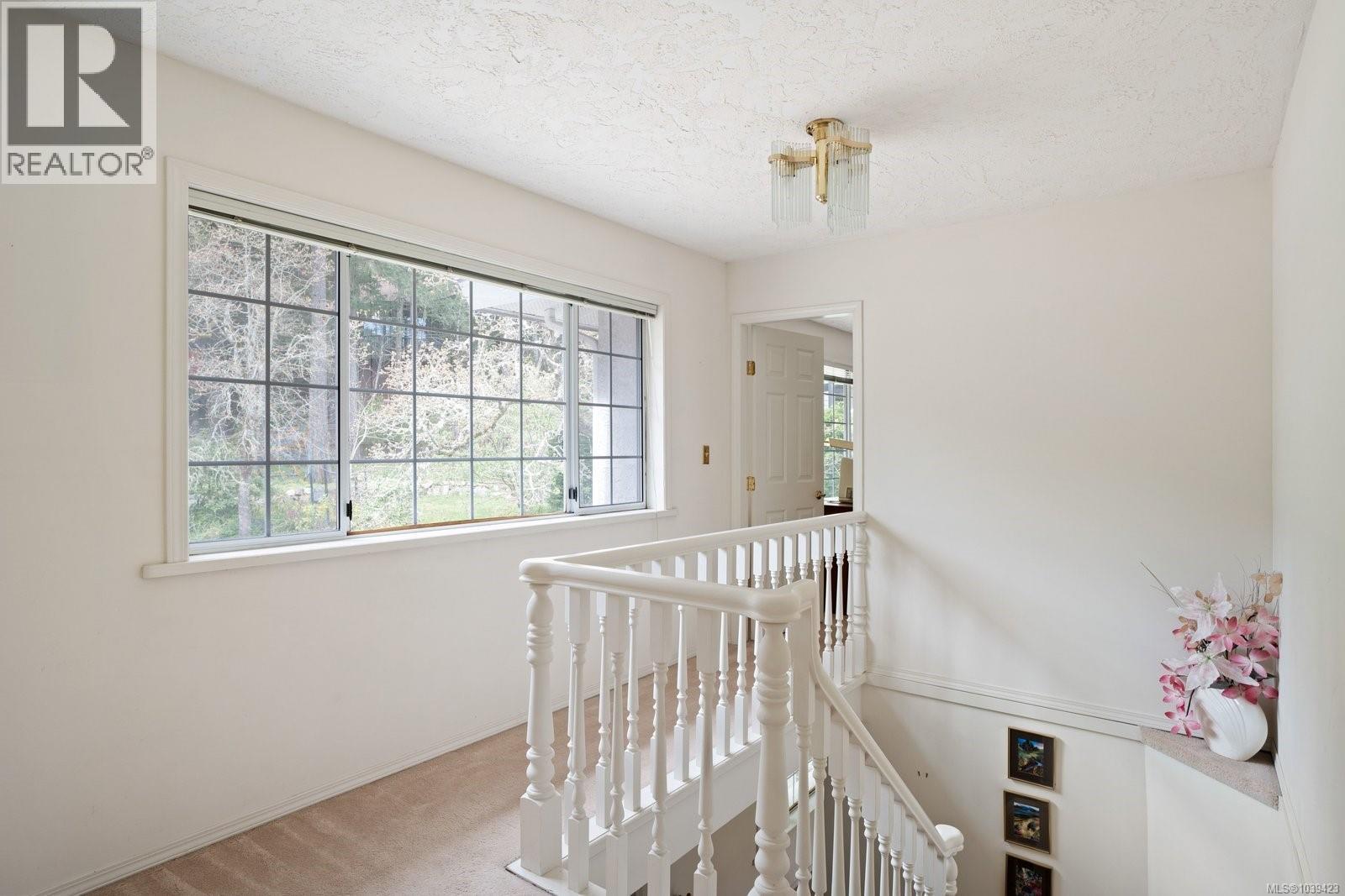 4617 Cliffwood Pl - 36