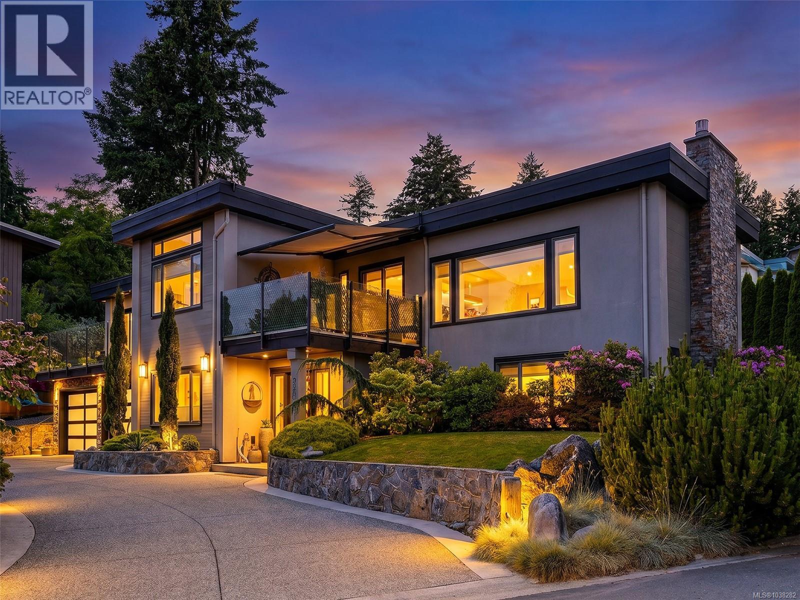  2491 Cadboro Heights Lane, Saanich