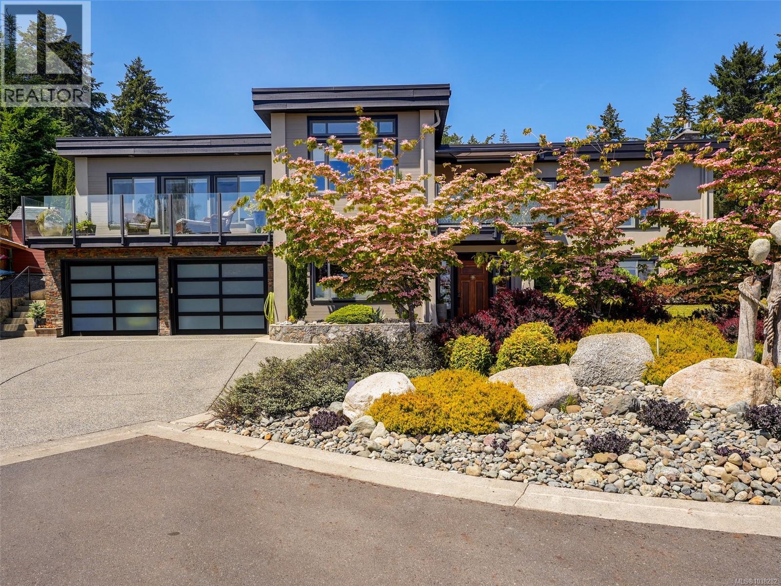  2491 Cadboro Heights Lane, Saanich
