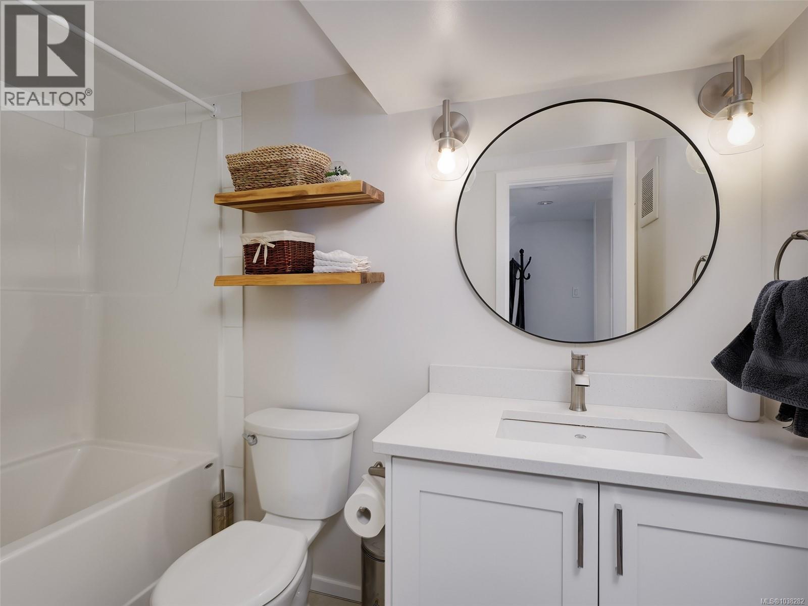 2491 Cadboro Heights Lane - 29