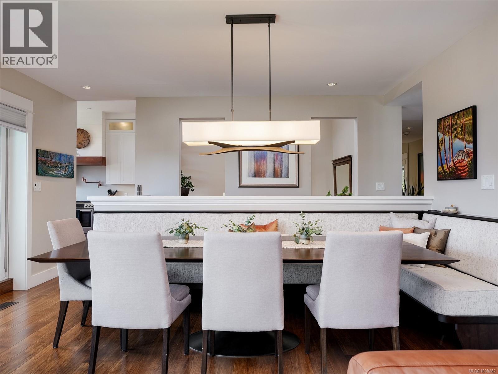  2491 Cadboro Heights Lane, Saanich